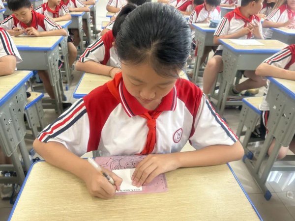 股牛网 望岳小学“时光胶囊”毕业活动暖心收官